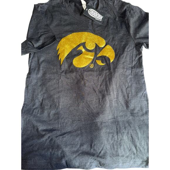 IOWA HAWKEYES - NEW WITH TAGS - shirt M medium - Picture 1 of 4